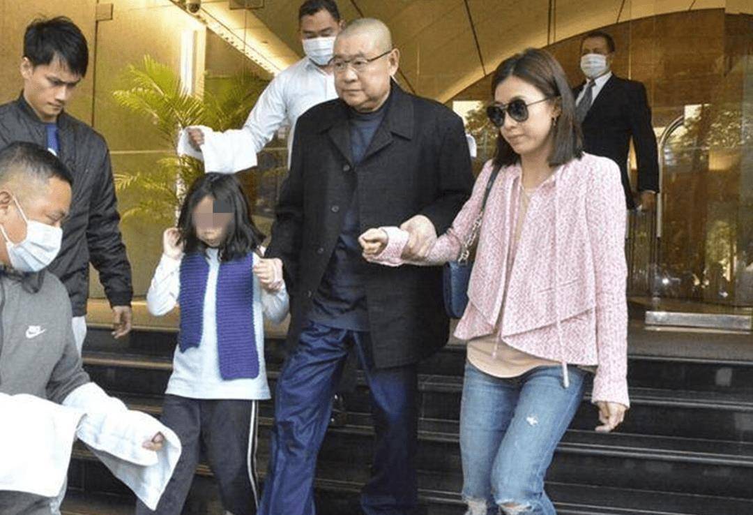 首谈女星高尔夫球八卦,71岁刘銮雄早把女人看透了_大刘_李嘉欣_孩子