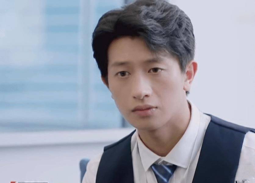 原《心动的offer》丁辉被淘汰,观众忍不住了!他觉得_节目_因为_专业