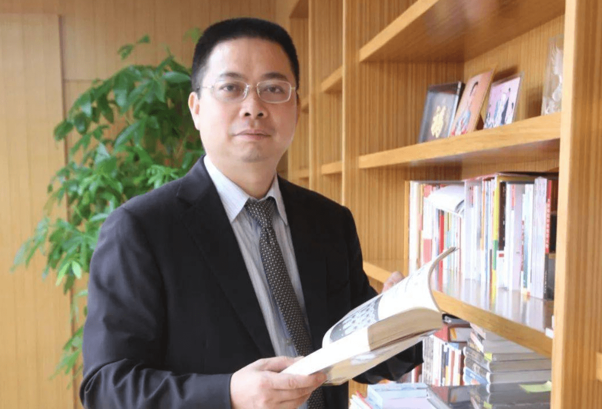 财大气粗的姚振华又盯上了"空调大王"格力,如法炮制,在a股中疯狂扫货.