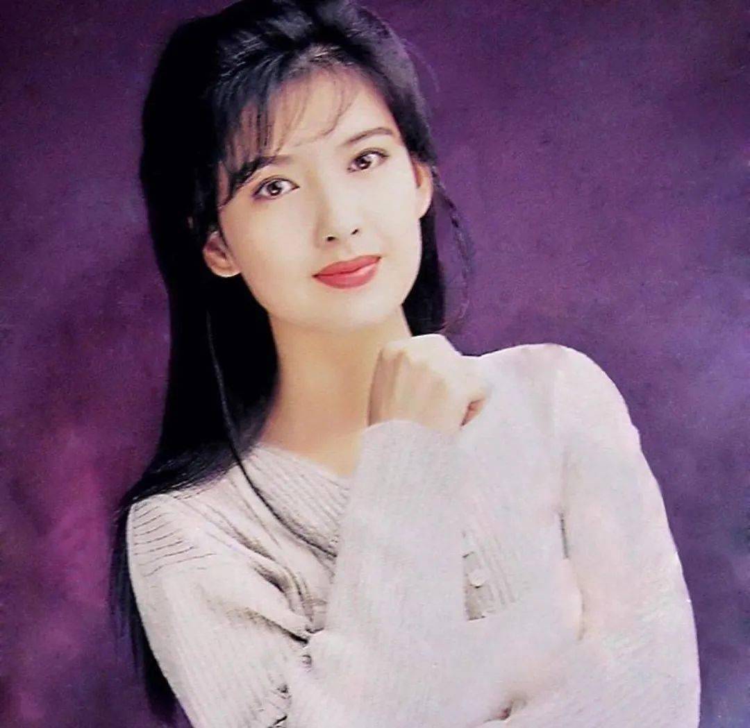 周慧敏回应与倪震离婚传闻:八次被戴绿帽三次抓奸在床_生活_婚姻
