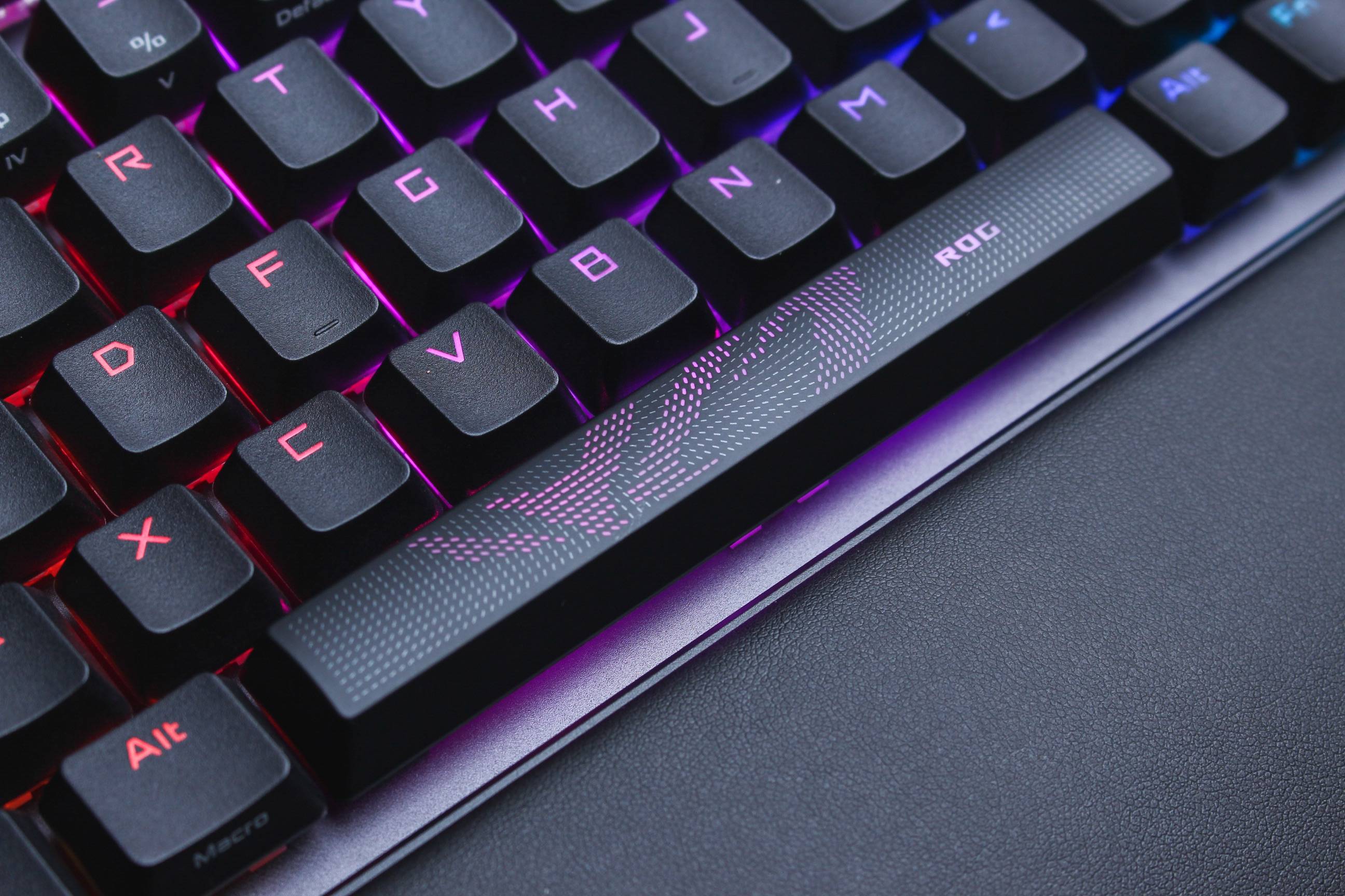 rog游侠2机械键盘真的很强_设计_按键_logo