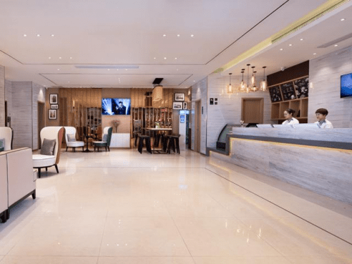 俯瞰城市美景，享受便捷商旅：东呈集团城市便捷酒店-东呈酒店集团旗下酒店排名
