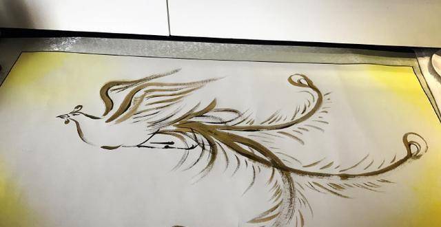 张馨予的画曾经拍卖得7万元,如今赴巴黎进修油画_作品_法国_时间