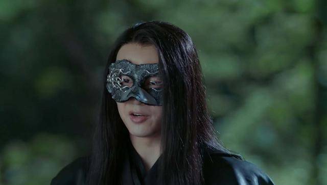 在慕容九失忆那段时间里,是黑蜘蛛一直在陪着她,也许这就是真爱_梦