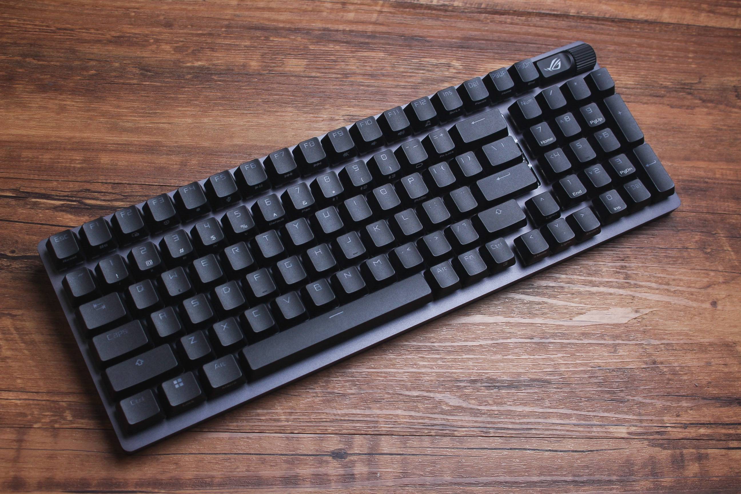 不是所有的98键都有这么好用,rog游侠2机械键盘真的很强_设计_按键