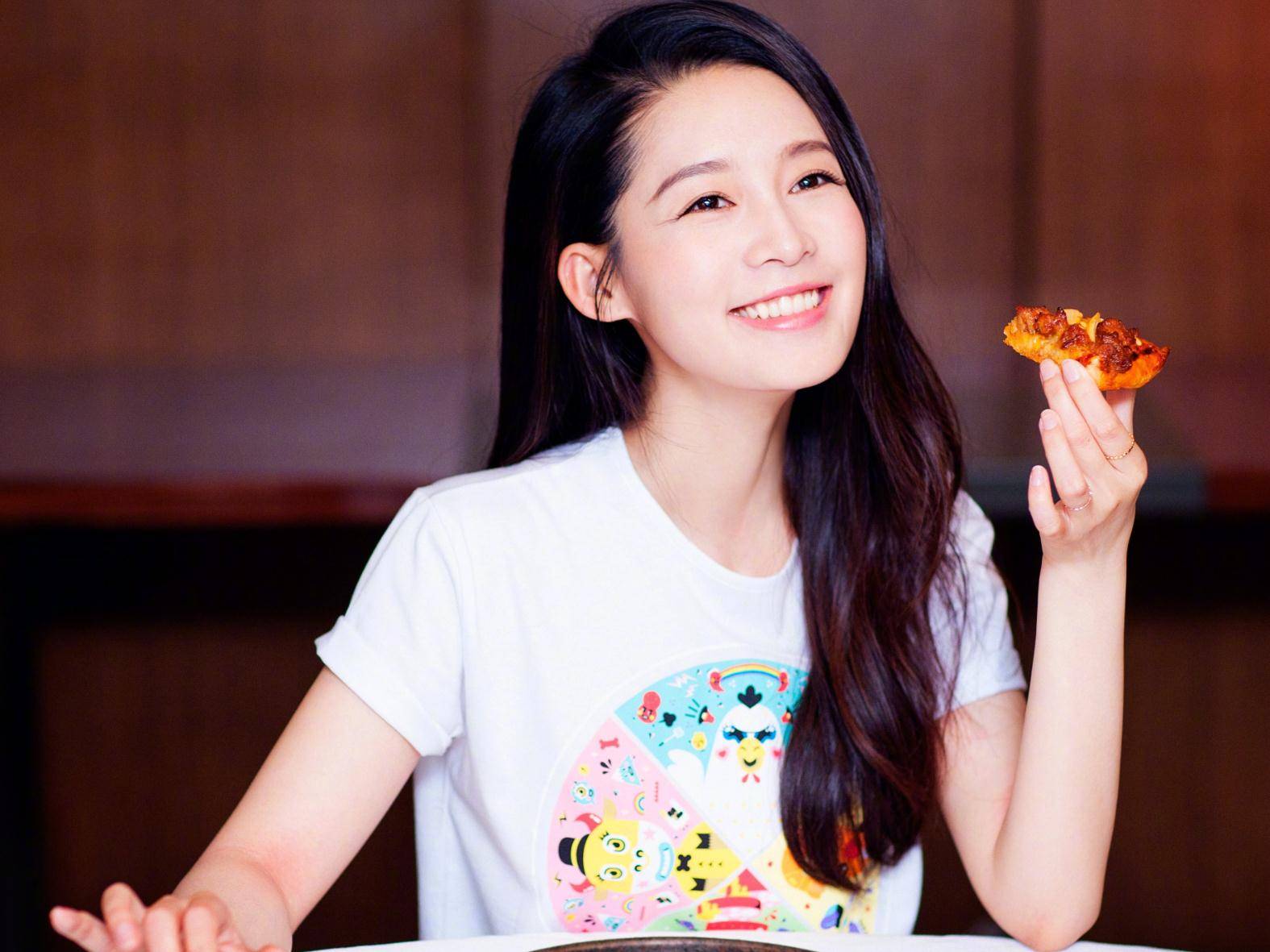 李沁:从昆曲到演戏,曾被骗走全部酬劳,如今31岁仍单身_李小婉_李少红