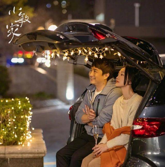 周迅保养得很好,脸上不见皱纹,新剧和黄磊合作_唐艺昕_电视剧_肩膀