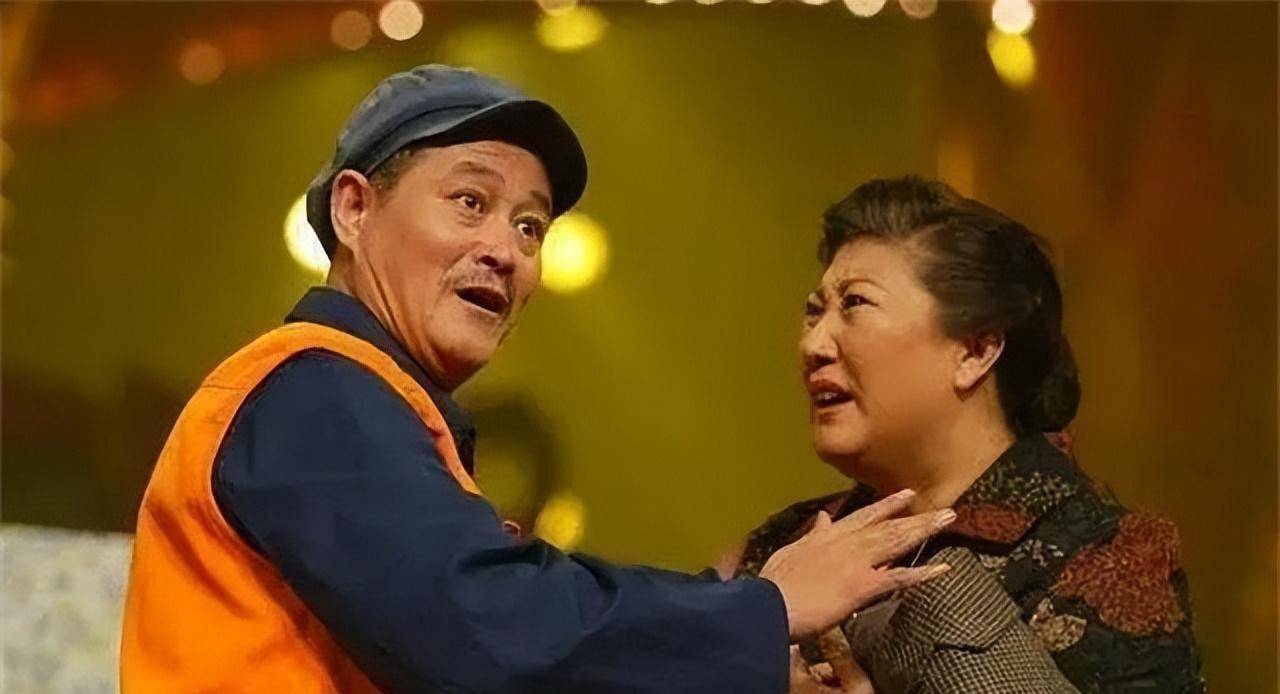 李萱综艺节目全集_李轩:春晚喜剧演员高秀敏的女儿-票房剧透网