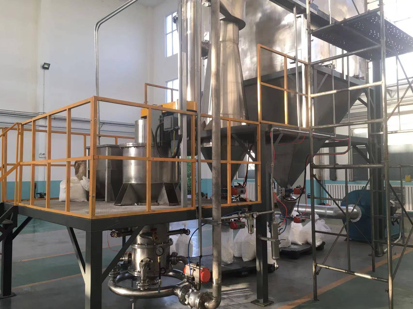 大型气流粉碎机,流化床气流破碎机,高精细气流分级机,四川粉体加工_物