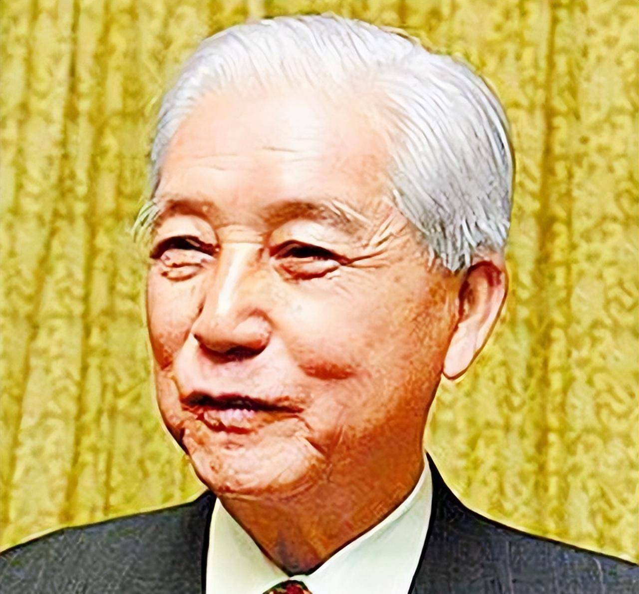 2018年,美国60岁华人想回国养老,早年叛国,中年遭骗_吴荣根_王牌飞行