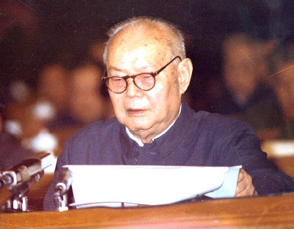 在十大元帅中,叶帅排名第十,但有两位元帅给他当副手 -6parkbbs.com