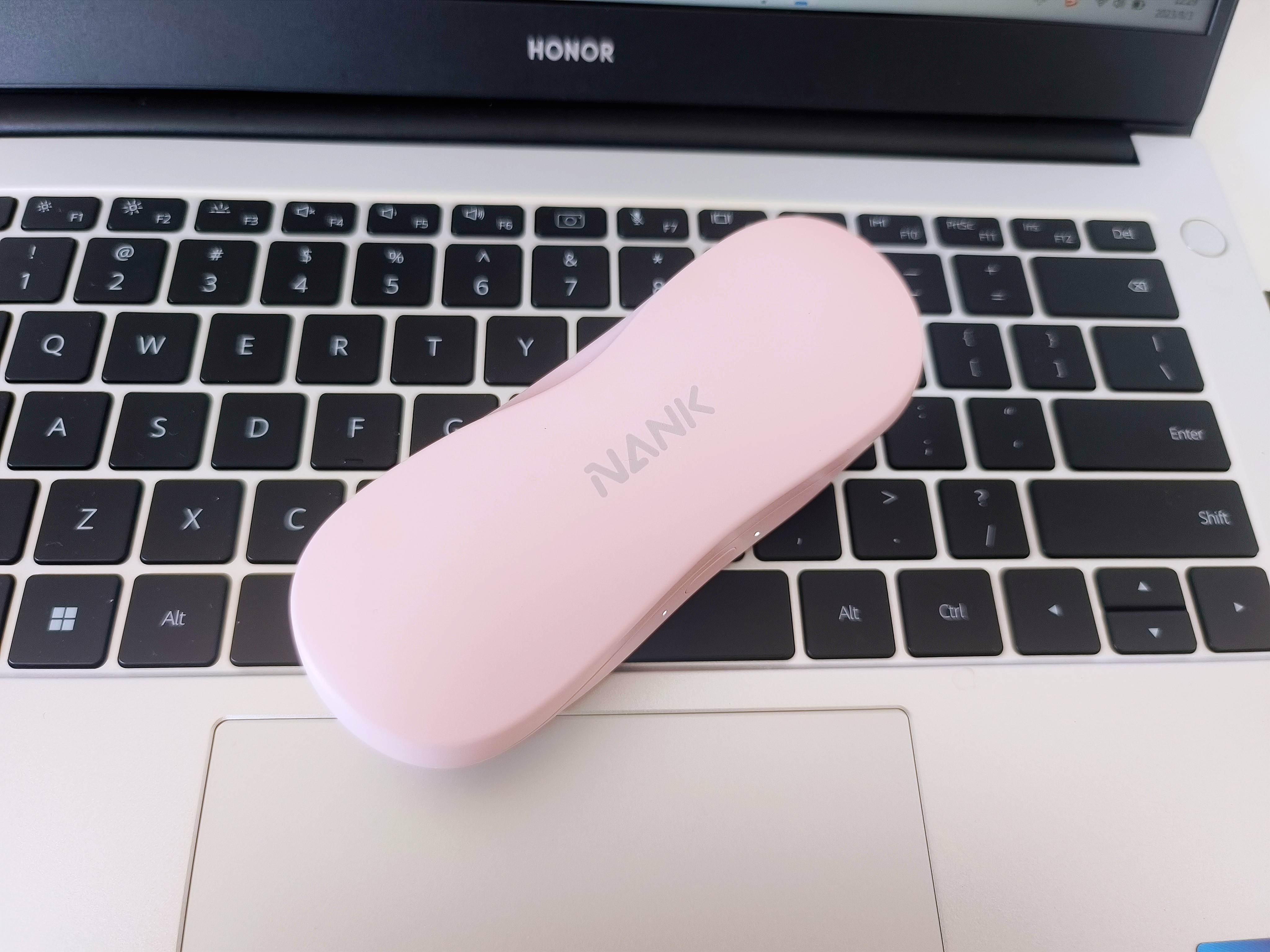 佩戴无忧、0压0感，全新形态开放式蓝牙耳机南卡OE Pro