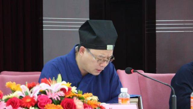 张金涛道长结语其实信仰不信仰宗教都没关系,但我个人对佛教文化,道教