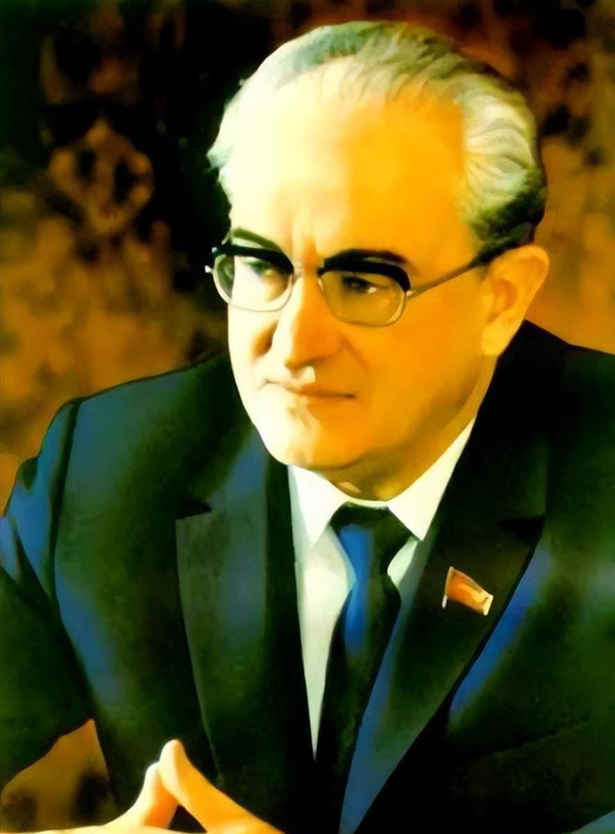 安德罗波夫执政仅15个月,后人却称他在苏联便不会解体,何出此言_勃列