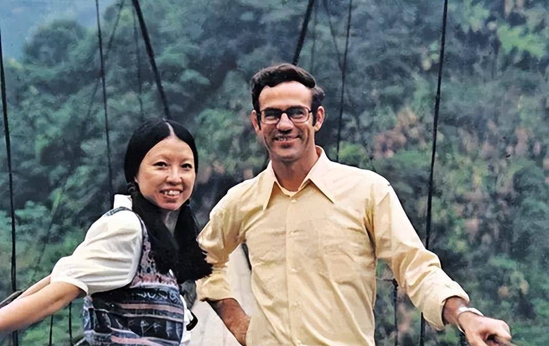 三毛自杀前:打电话向好友求助,17年后录音曝光,才知