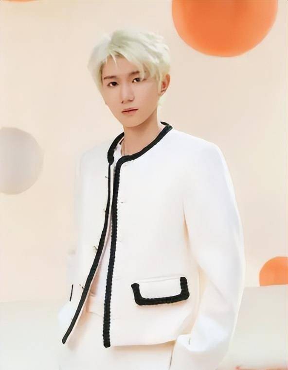 王源王俊凯粉丝线下互殴,已经惊动警方_冲突_音乐_支持