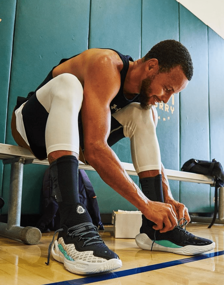 斯蒂芬·库里首次亮相全新 under armour curry 11_合作_设计_品牌