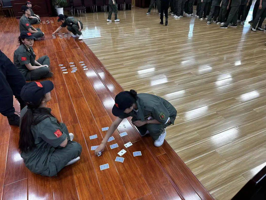 南石医院2023年新员工开展岗前拓展训练_进行_团队_小队