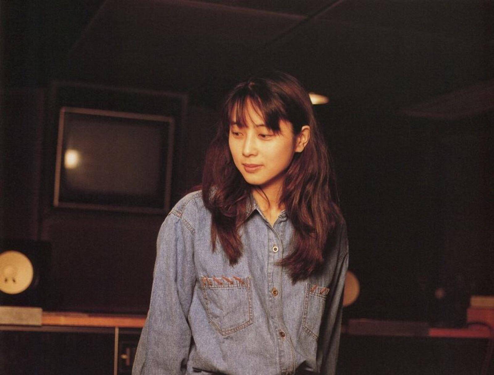 坂井泉水1991年,zard乐队发行了首张ep《goog-bye my loneliness》