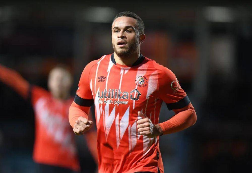 卢顿首次征战英超,关键球员有哪些?_奥格贝内_赛季_英冠