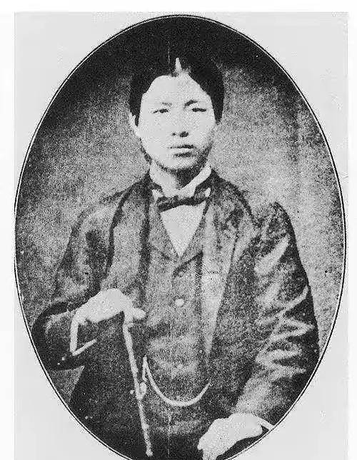 反清烈士中最悲壮惨烈的英雄,面对"剖心"之刑,毫无惧色_徐锡麟_安徽省