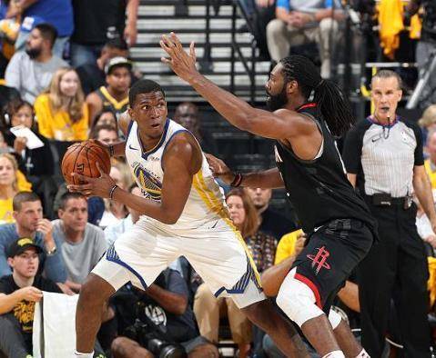 老将出场3分钟拿6分德帅不愿用,有他在拿不到冠军_比赛_德安东尼_内内