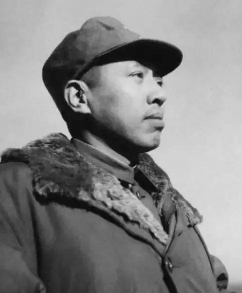 独臂将军晏福生,两次被开追悼会,掩护过蒋先云,奉养战友的母亲_陈发科