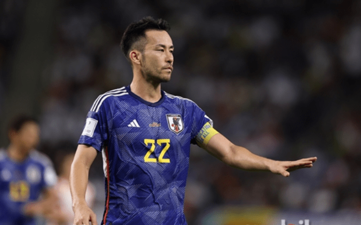 [官方] 日本队长吉田,英超,意甲→美国洛杉矶银河连接洪明甫