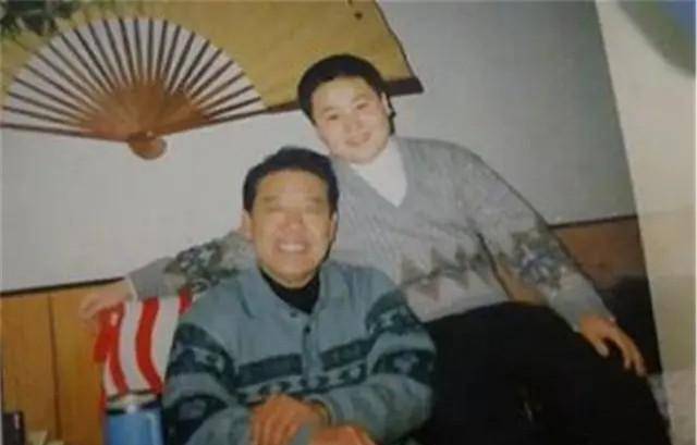 单田芳直言:结婚为报恩是凑合,却为何妻子去世后独守26年不再娶