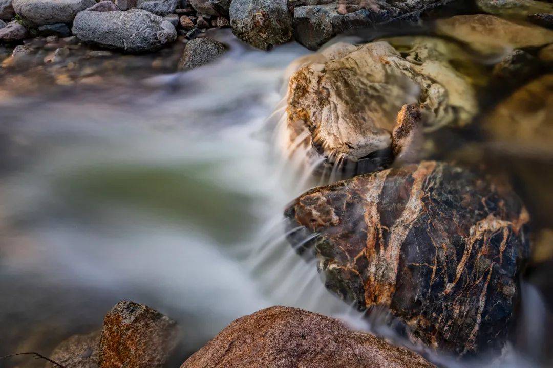 雨后泰山彩石溪美翻了——陈爱国摄影作品_来源_泰安市_流水