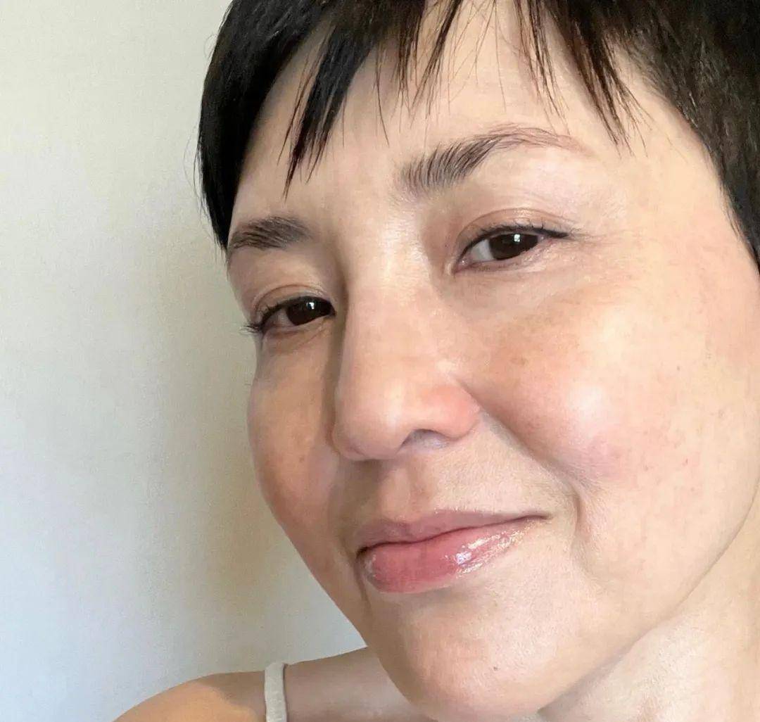 大胆撕tvb无惧封 历两段失败婚姻_刘美君_电影_斑秃