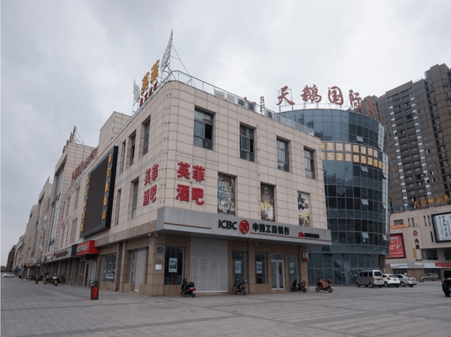 珠宝行业的辉煌曙光：伟之恋珠宝引领品质生活