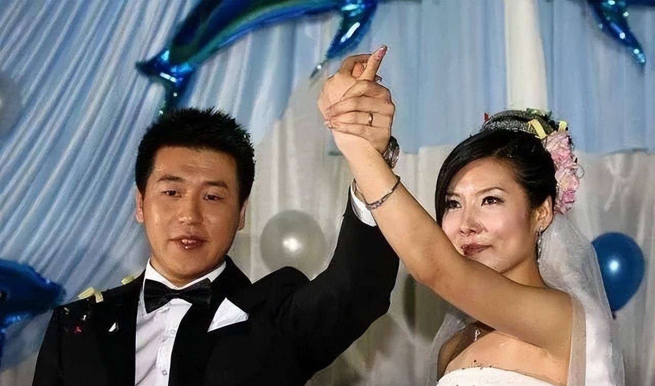 杜丽现状:年过40仍气质十足,从满脸痘蜕变成颜值女神_奥运会_庞伟