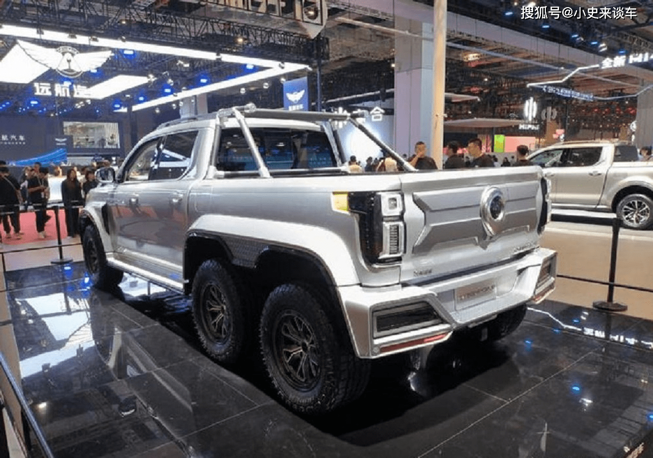 国产首款6轮皮卡亮相!