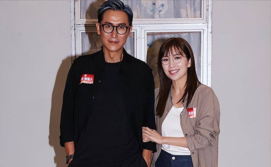 tvb新剧开拍,54岁马德钟执四滩演出,与黄智雯张曦雯上演三角恋_因为