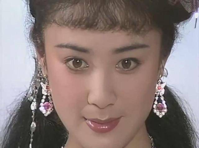 90版封神榜：苏妲己一共有多少套服装？知道答案后只想说太奢侈
