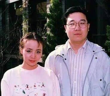 五次恋爱,三段婚姻,从演员到母亲,宋丹丹用微笑面对苦乐人生_袁钢