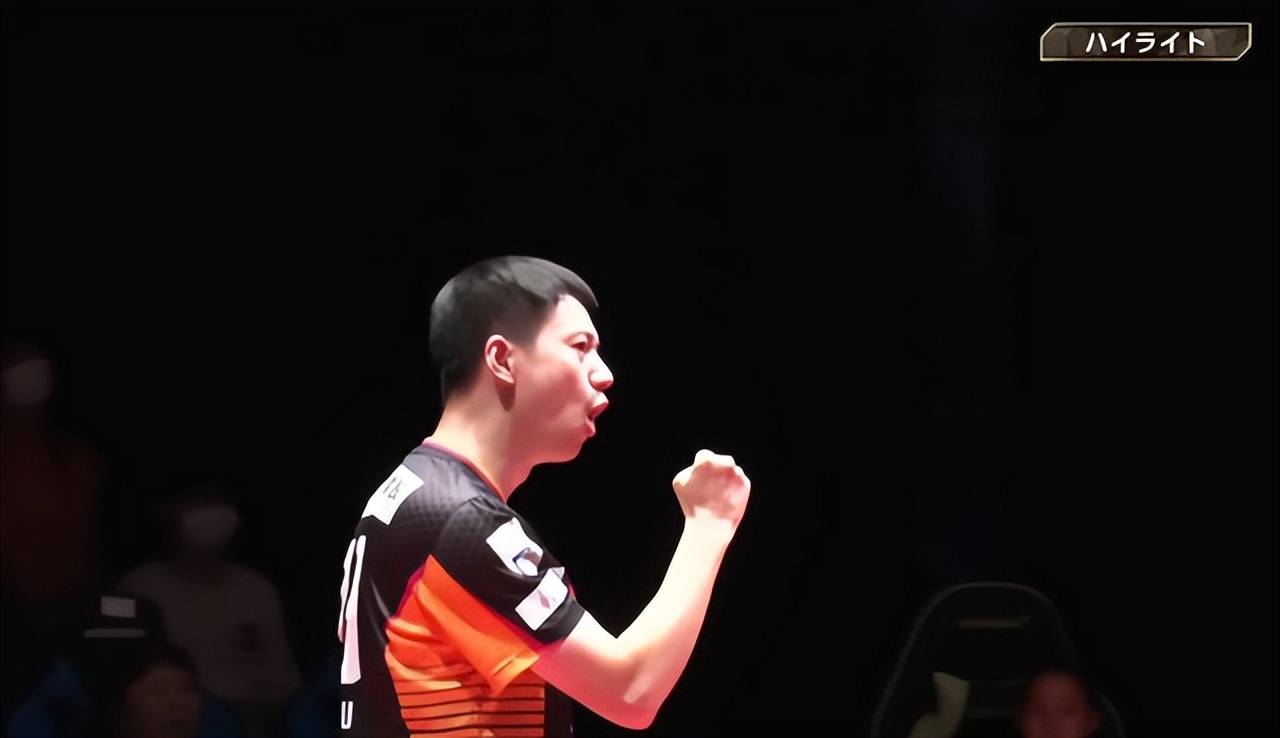 异国打球状态逐渐恢复,张本再碰苦主输球无奈_周雨_比赛_联赛