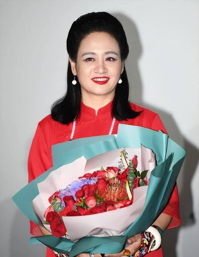 演员伍宇娟:因爱错人毁了一生,被前夫误会儿子身世,56岁仍单身_贾宏声