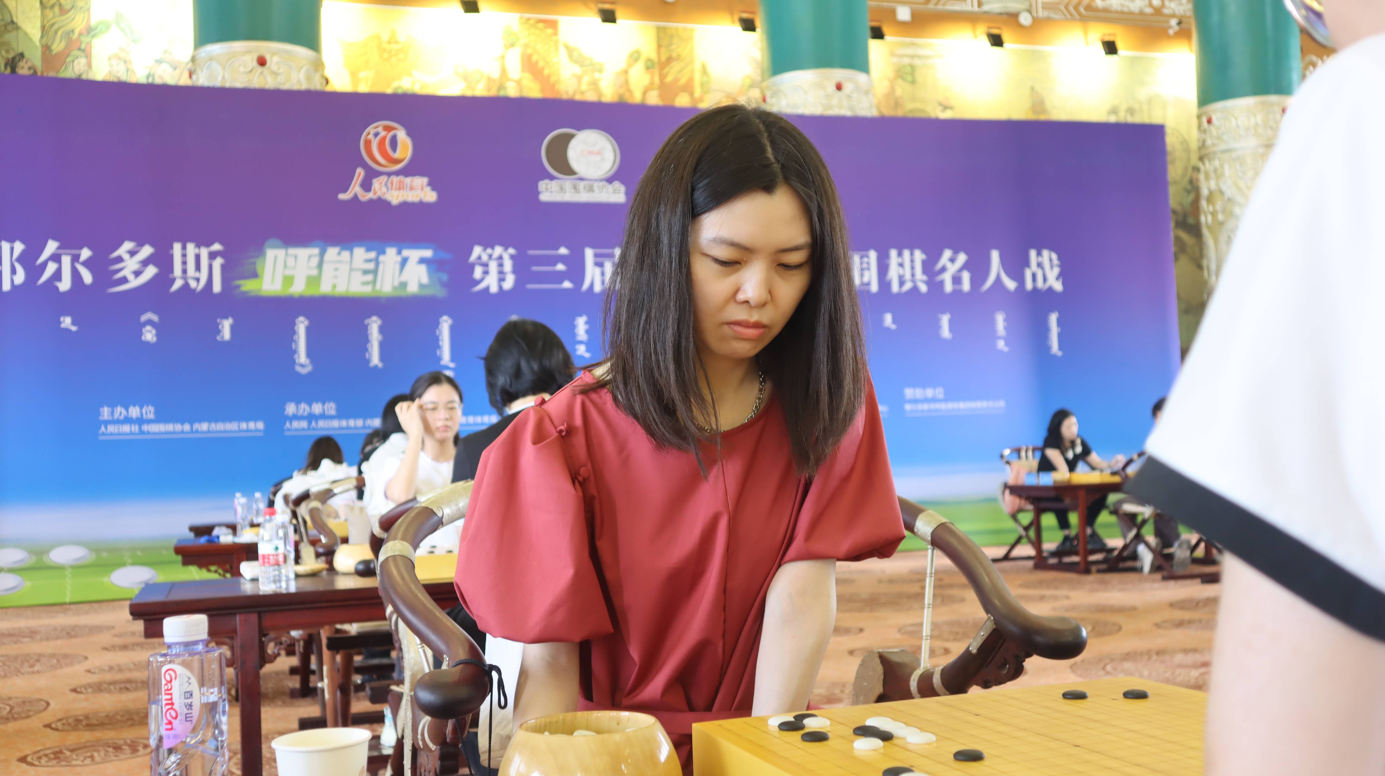 宋容慧vs赵奕斐陈一鸣vs冯韵嘉唐嘉雯vs芮乃伟汪雨博vs唐奕於之莹vs高