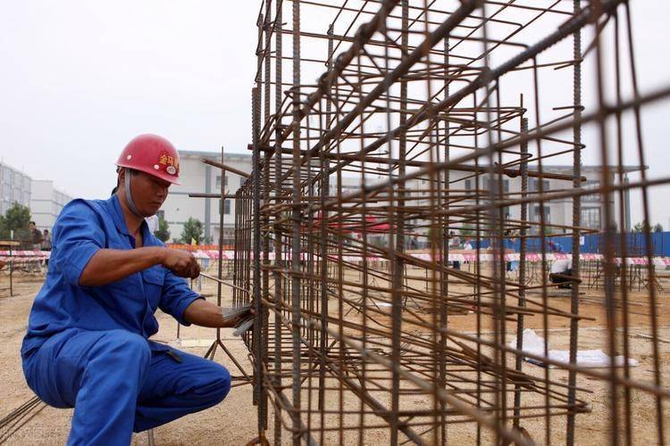 附近工地钢筋工招工信息,哪里有钢筋工人_工作_求职_待遇
