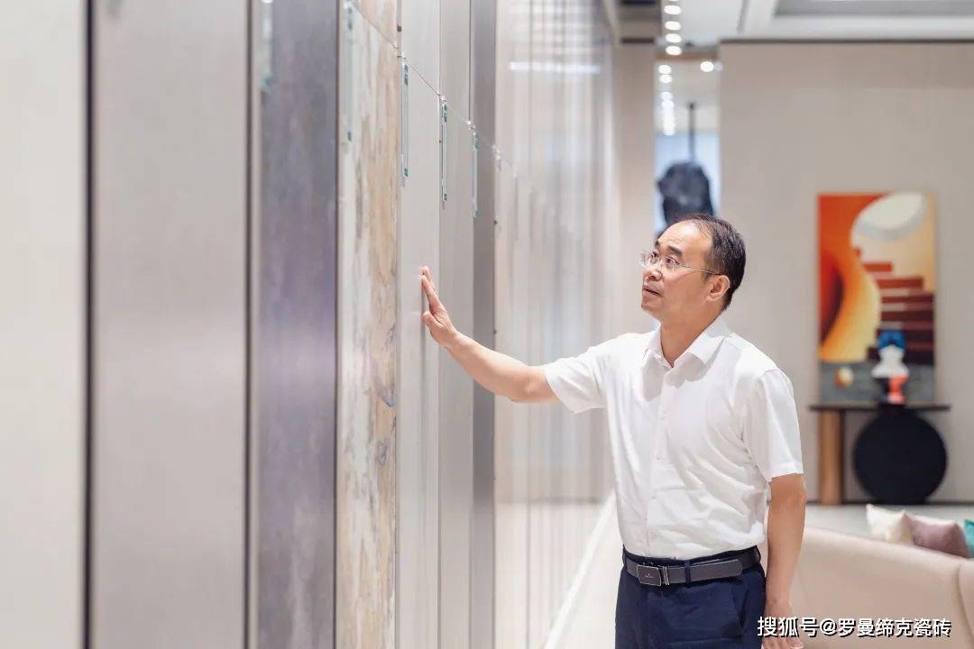 热烈欢迎乐平市市长吴艳一行莅临罗曼缔克瓷砖总部参观指导_发展_企业