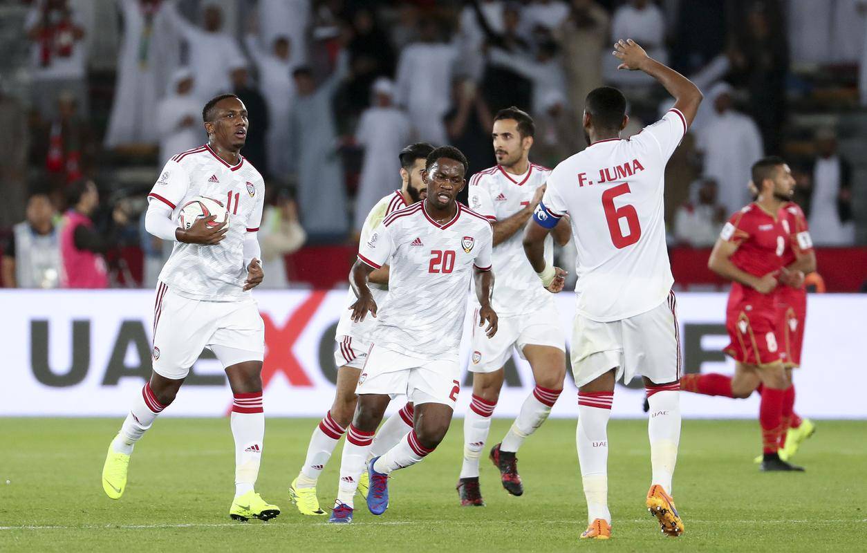 官方:海港外援保利尼奥加盟阿联酋巴塔,转会费据悉300万欧_球员_足球