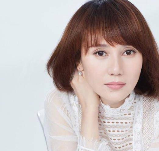 《流金岁月》戴茜:又冷又狠又让人欲罢不能的女人