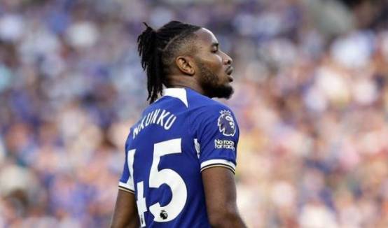 近日,英超豪门切尔西俱乐部再次成为足球界的热门话题_奥利斯_进攻_兴