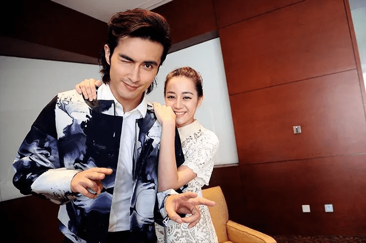 他是运气最好的搬运工,只因长相太帅,被贵人看中改行演戏_高伟光_杨幂