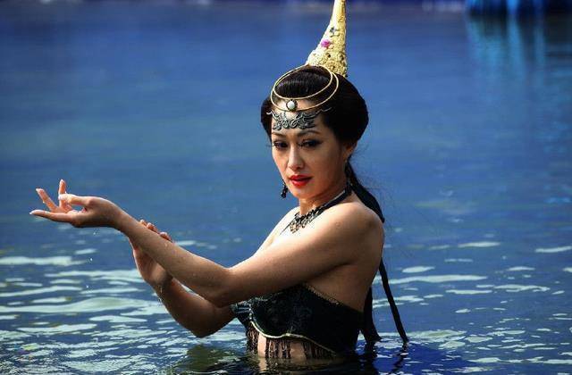 《新神雕侠侣》中的赤练仙子李莫愁,还有张纪中版《西游记》的蜘蛛精