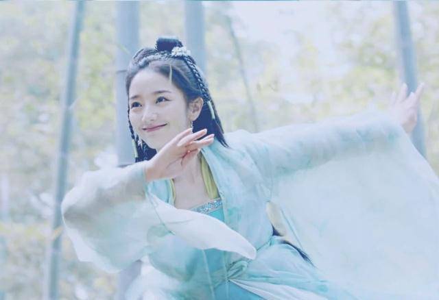 从琴芷嫣到小青,你被肖燕这个"宝藏女孩"圈粉了吗?_角色_传奇_演技