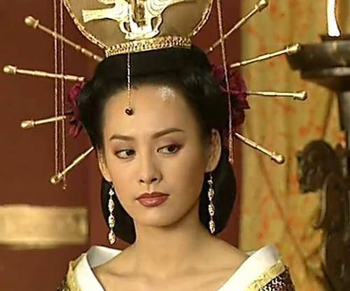 在2007年,由张丰毅,张静初主演的《秦始皇》之中,宋佳也扮演过这个