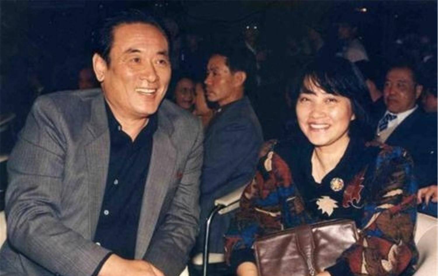 《红色娘子军》成名,与丈夫恩爱几十年,今81岁身体棒精神好_祝希娟